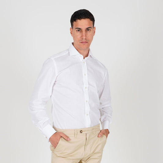 Bela permanent košulja, uskog kroja, nova francuska kragna