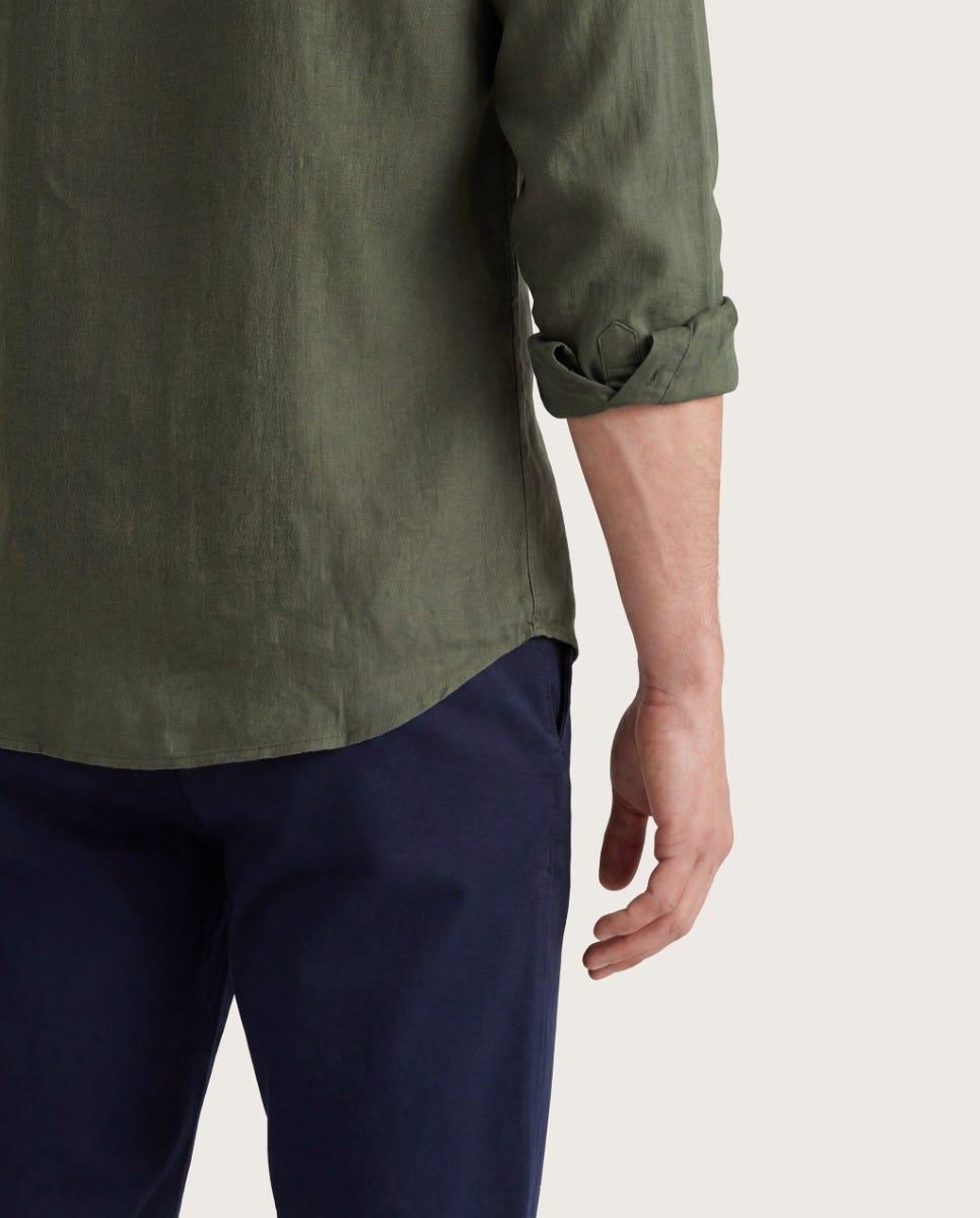 Maslinasto zelena muška lanena košulja, comfort fit