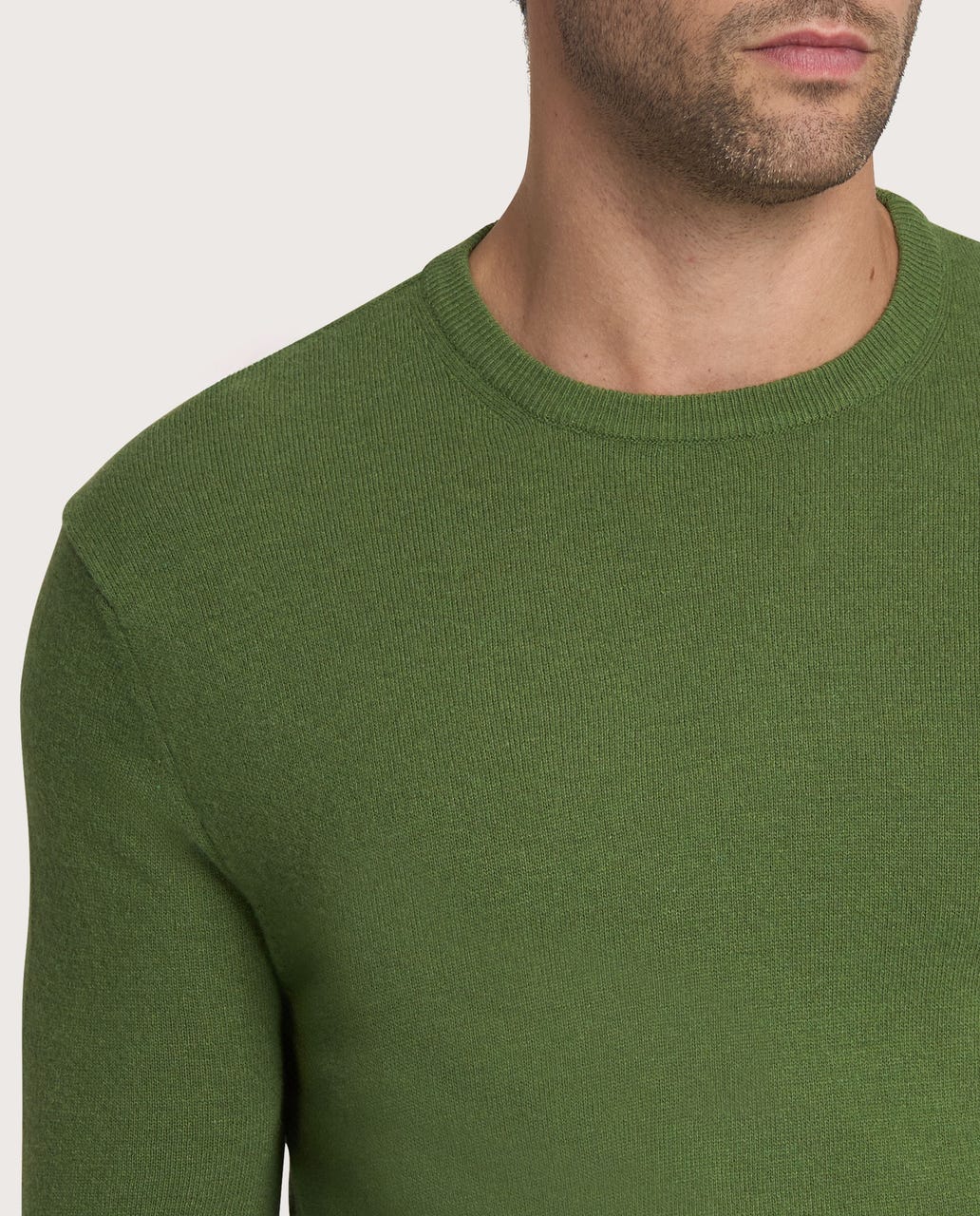 Muški džemper sa okruglim izrezom – cashmere blend, zeleni