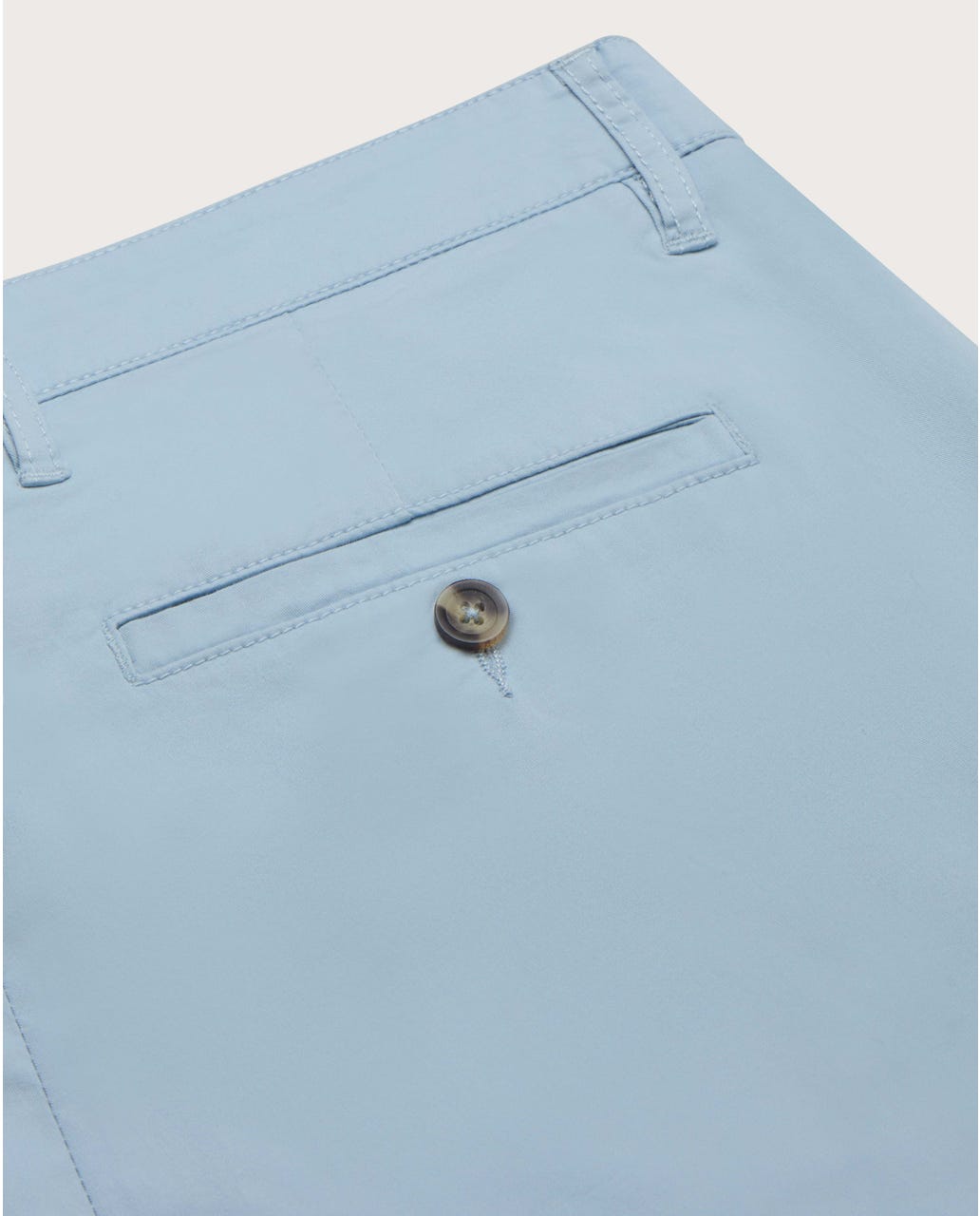 Chino pantalone Fukoka od pamučnog kepera, svetloplave