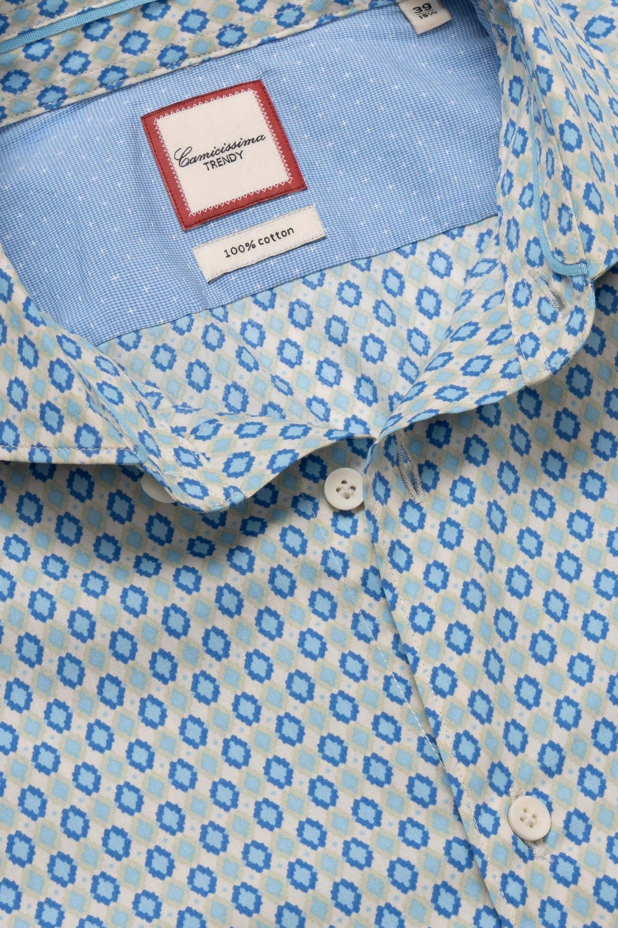 Trendy bež košulja sa dezenom